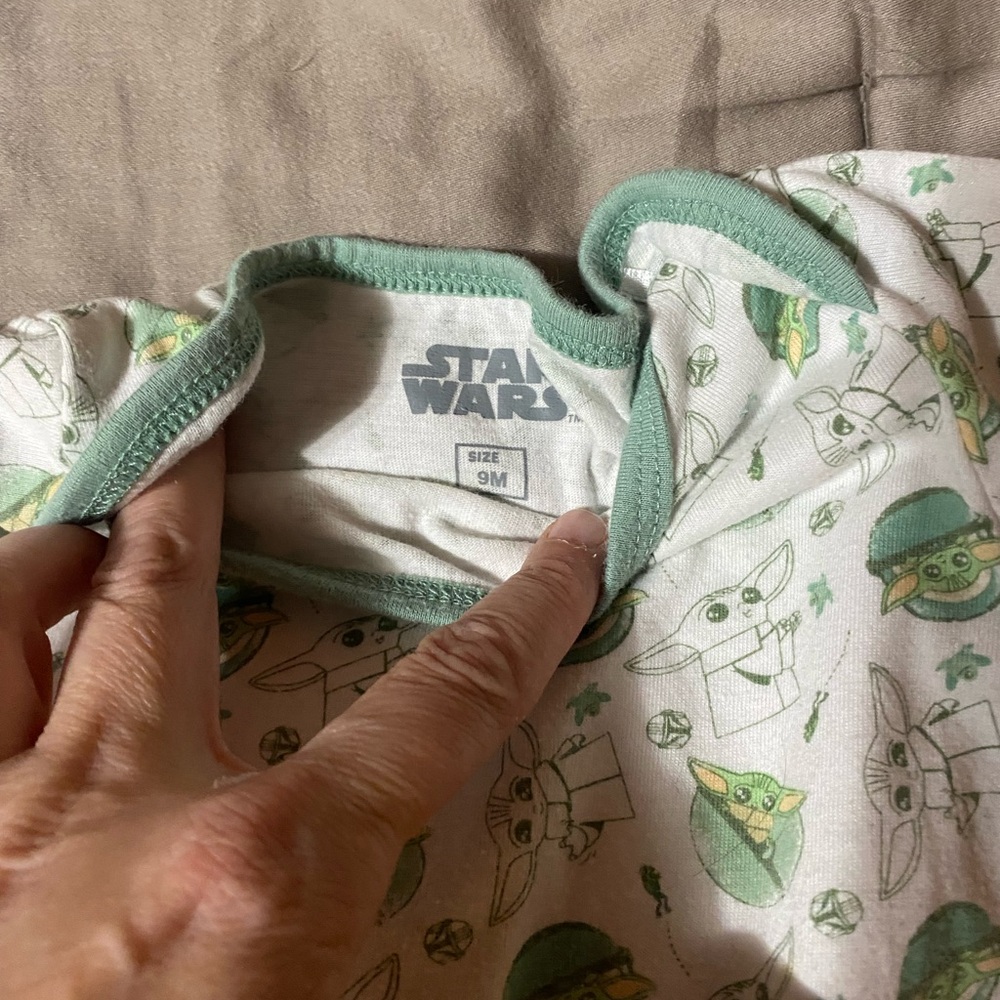 Star Wars Green and White Kids Matching Set - Picture 7 of 8